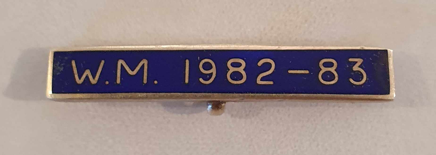 Breast Jewel Lower Date Bar - WM 1982-83 - Blue Enamel